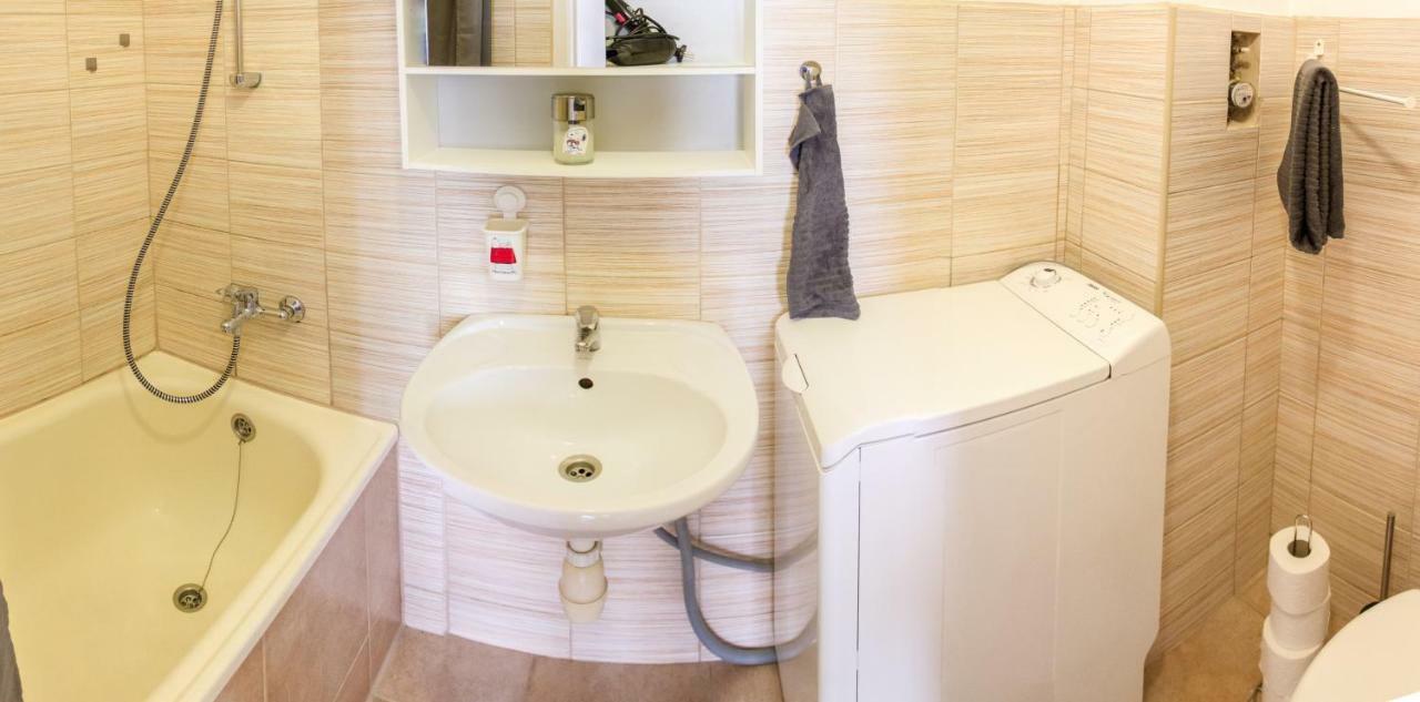 Minion & Snoopy Apartman Budapeşte Dış mekan fotoğraf